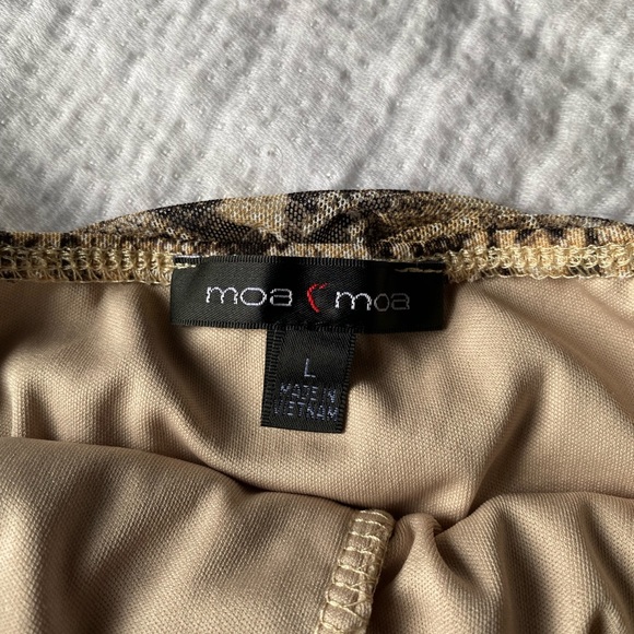 Moa Moa Ruched Snakeskin Crop Top - Picture 2 of 3